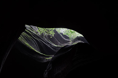 《酒店服务生》法国,法国酒店服务生：专业素养与文化传承，铸就酒店业亮丽风景线-2