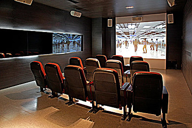 短视频团队需要配置什么人,短视频制作：揭秘核心团队配置与关键职责